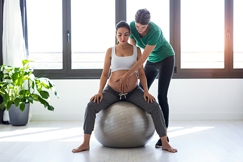 A supportive tool, especially during pregnancy: the exercise ball